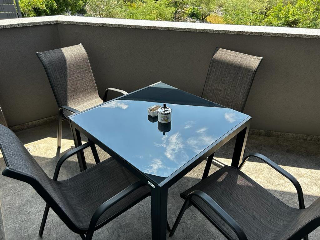 Apartmani Jedro Šilo Exteriör bild
