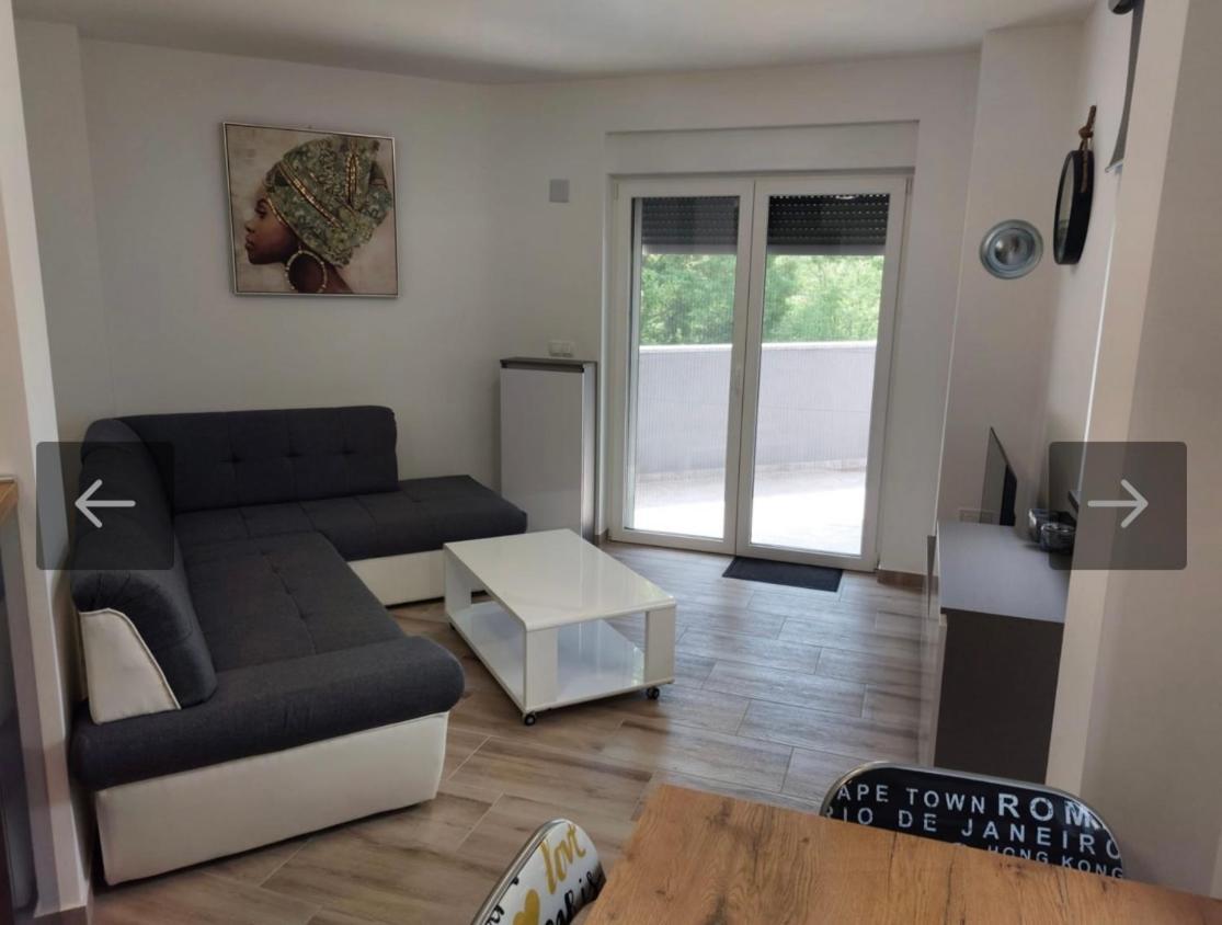 Apartmani Jedro Šilo Exteriör bild