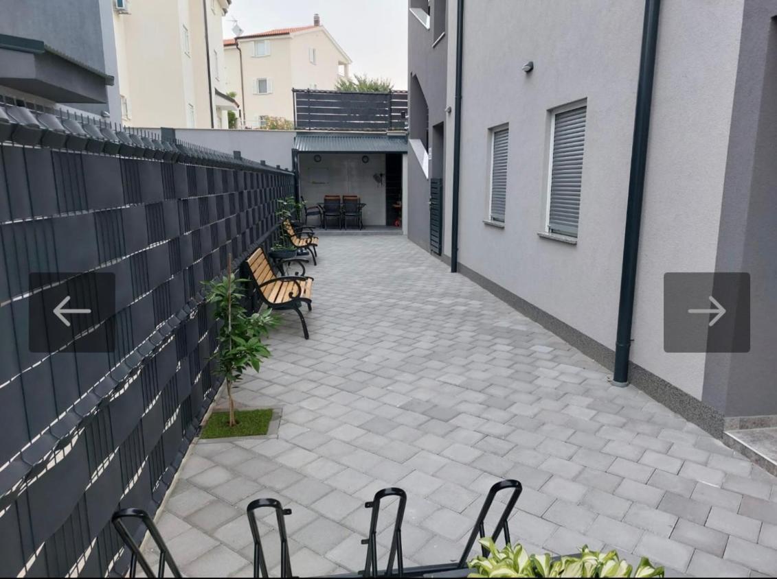 Apartmani Jedro Šilo Exteriör bild