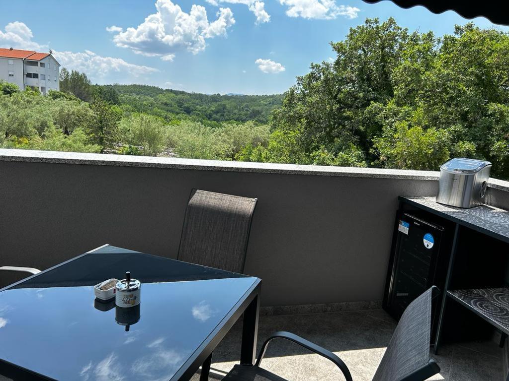 Apartmani Jedro Šilo Exteriör bild